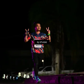 Runner Photo 7885225