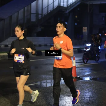 Runner Photo 7885231