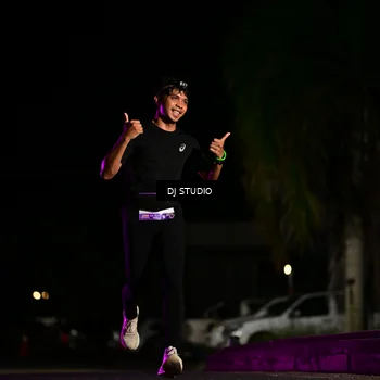 Runner Photo 7885257