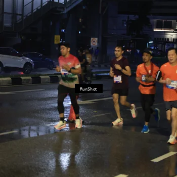 Runner Photo 7885262