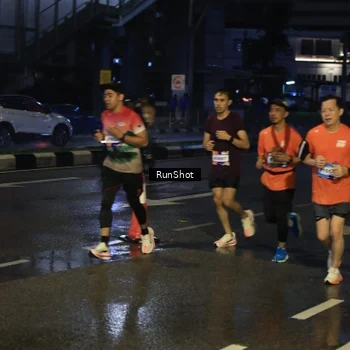 Runner Photo 7885263