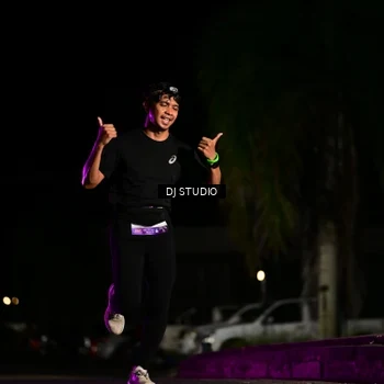 Runner Photo 7885292