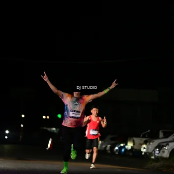 Runner Photo 7885295