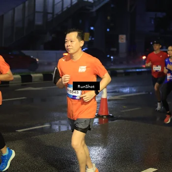 Runner Photo 7885304