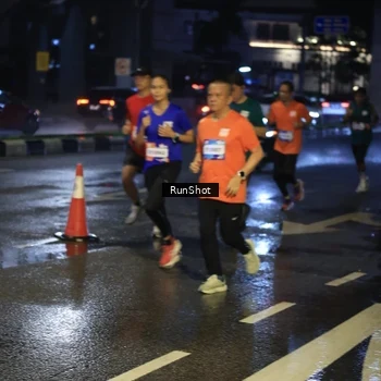 Runner Photo 7885309