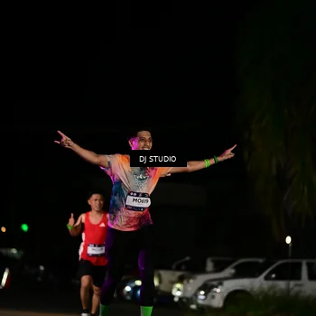 Runner Photo 7885322
