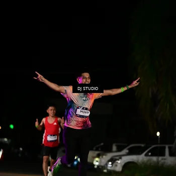Runner Photo 7885327
