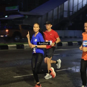 Runner Photo 7885329