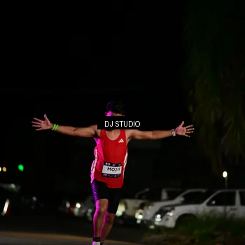 Runner Photo 7885340
