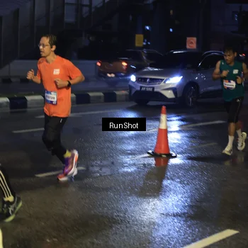 Runner Photo 7885349