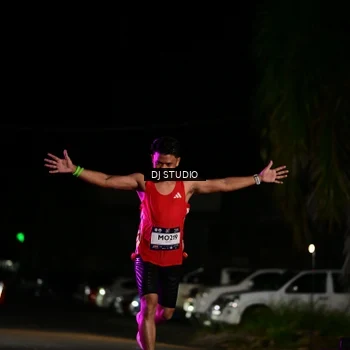 Runner Photo 7885354