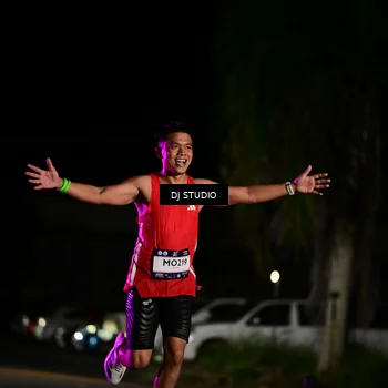 Runner Photo 7885368