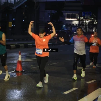 Runner Photo 7885371