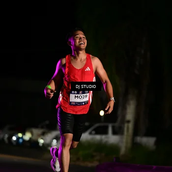 Runner Photo 7885395