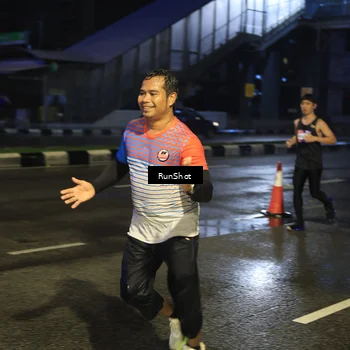 Runner Photo 7885402