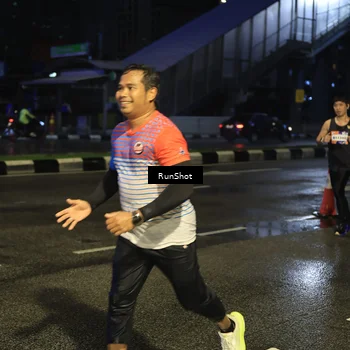 Runner Photo 7885413