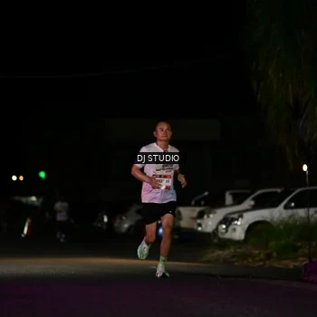 Runner Photo 7885419