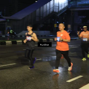 Runner Photo 7885427