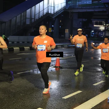 Runner Photo 7885431