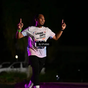 Runner Photo 7885441