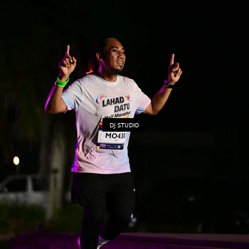 Runner Photo 7885446