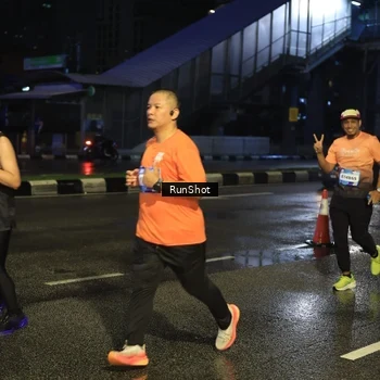 Runner Photo 7885452