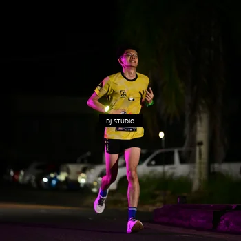 Runner Photo 7885468