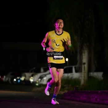 Runner Photo 7885476