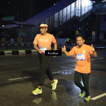 Runner Photo 7885479