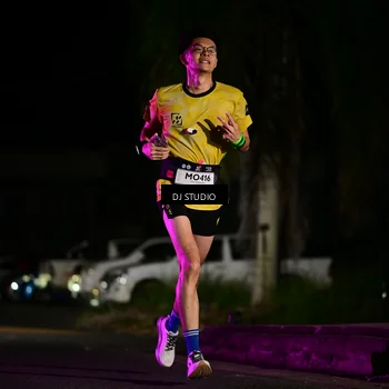 Runner Photo 7885485