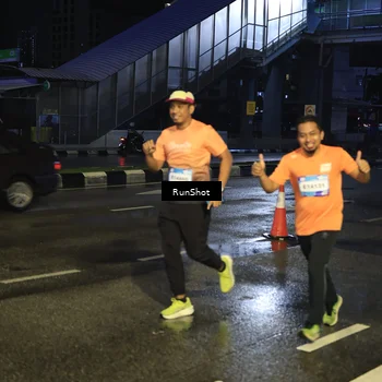 Runner Photo 7885488