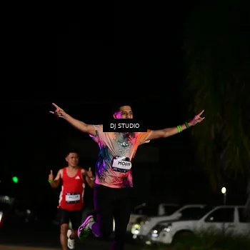 Runner Photo 7885490