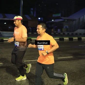 Runner Photo 7885512