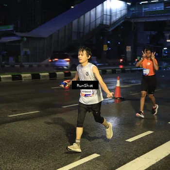 Runner Photo 7885545