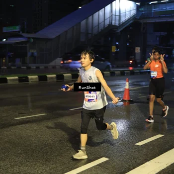 Runner Photo 7885552