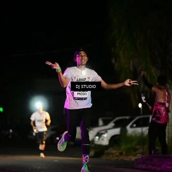 Runner Photo 7885569