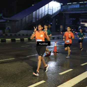 Runner Photo 7885582