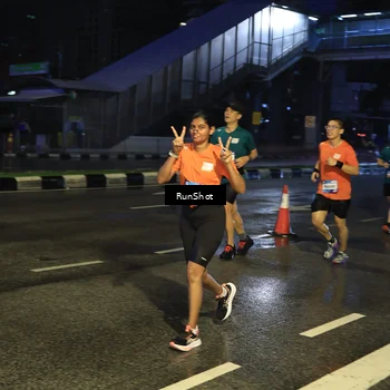 Runner Photo 7885584
