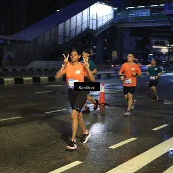 Runner Photo 7885585