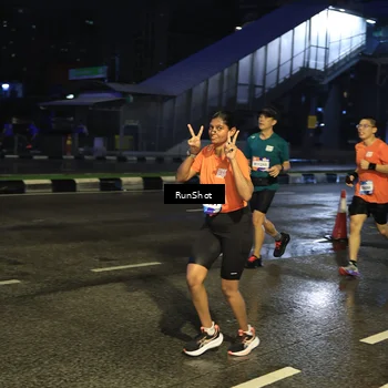 Runner Photo 7885589