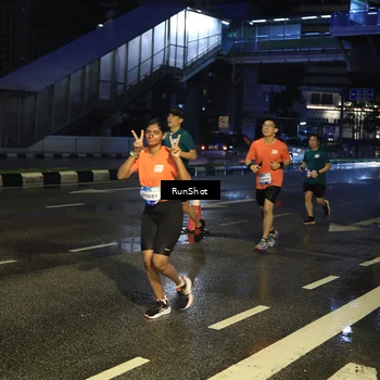 Runner Photo 7885597