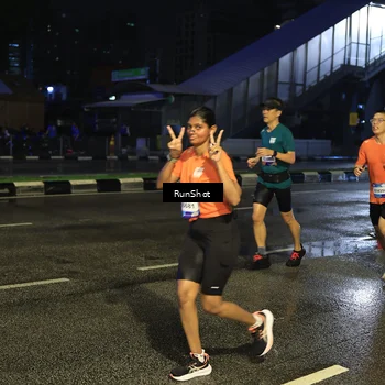 Runner Photo 7885603