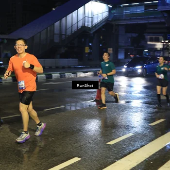 Runner Photo 7885625