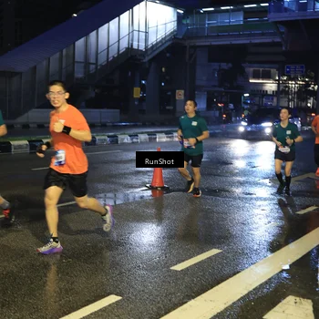 Runner Photo 7885631