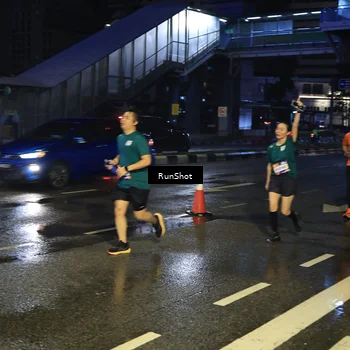 Runner Photo 7885642