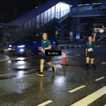 Runner Photo 7885644