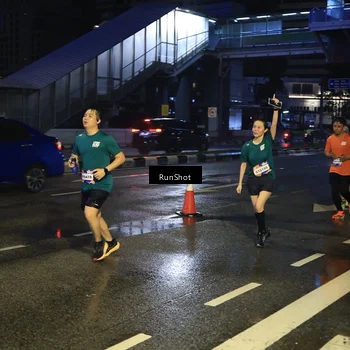 Runner Photo 7885648