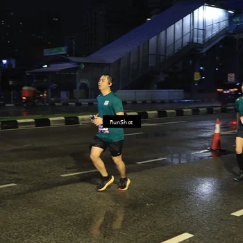 Runner Photo 7885670