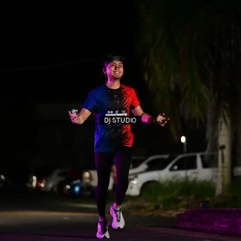 Runner Photo 7885679