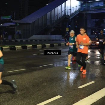 Runner Photo 7885731